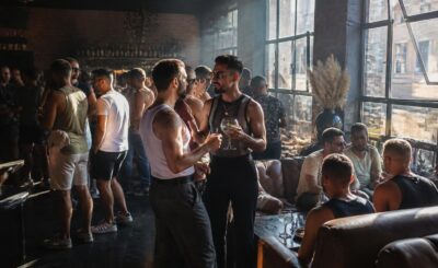 découvrez les soirées les plus mémorables dans un club gay à londres, alliant ambiance festive, musique entraînante et rencontres inoubliables au cœur de la capitale.